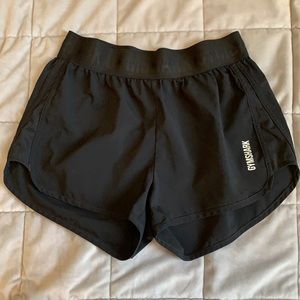 black gymshark shorts 🖤
